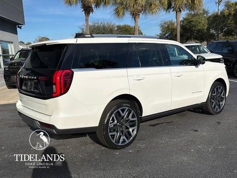 New 2026 Ford Expedition Platinum image 7