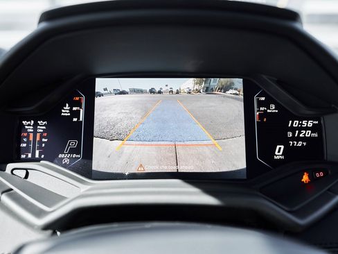 Used 2022 Lamborghini Huracan EVO image 65