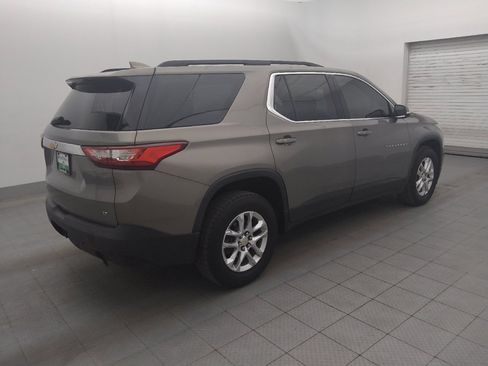 Used 2019 Chevrolet Traverse LT FWD image 10