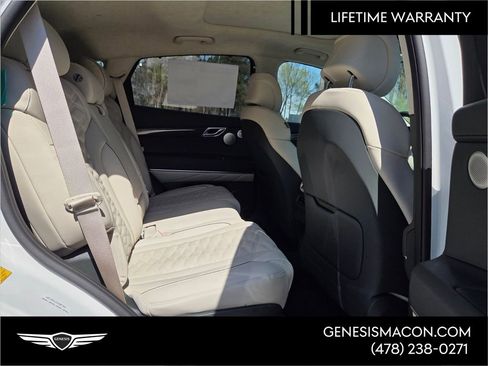 New 2026 Genesis GV80 3.5T e-SC image 16