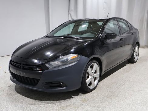 Used 2015 Dodge Dart SXT w/ Sun/Sound Group image 6