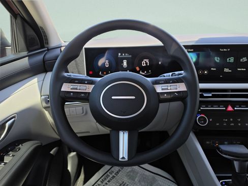 New 2026 Hyundai Tucson SEL FWD image 19