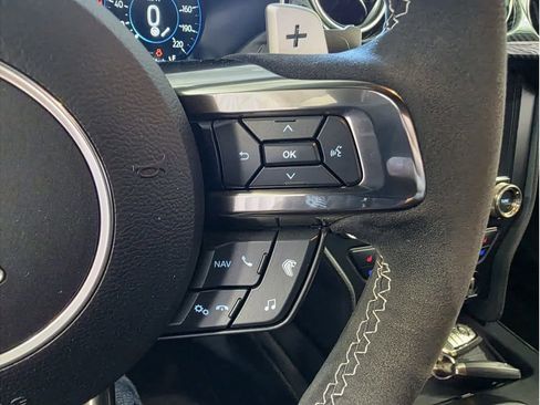 Used 2020 Ford Mustang Shelby GT500 w/ Technology Package image 22