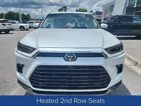 Used 2024 Toyota Grand Highlander FWD image 3