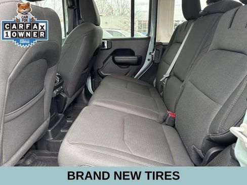 Used 2023 Jeep Wrangler Unlimited w/ Cold Weather Group image 24