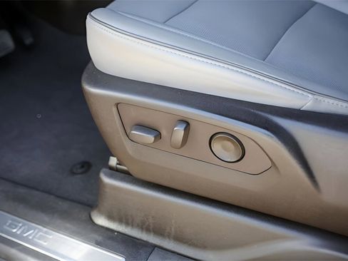 Used 2021 GMC Yukon SLT w/ SLT Luxury Plus Package image 8