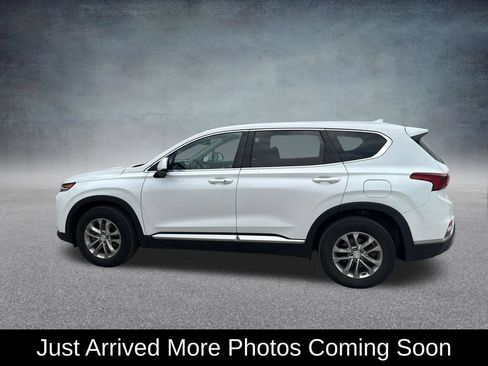 Used 2020 Hyundai Santa Fe SEL FWD image 2