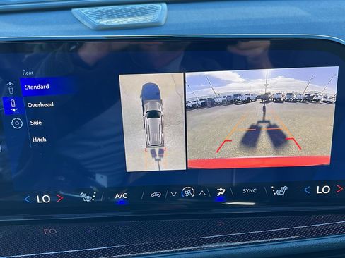 New 2026 Chevrolet Traverse Z71 image 26