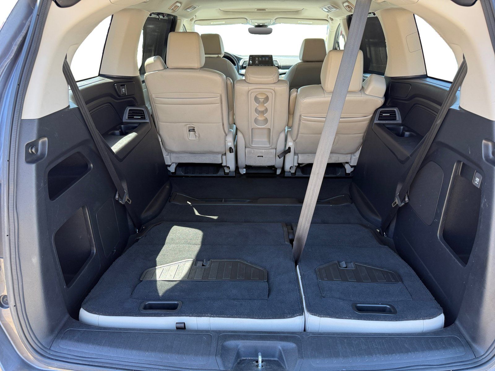 Used 2025 Honda Odyssey EX-L image 17