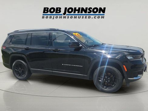 Used 2023 Jeep Grand Cherokee L Laredo w/ Luxury Tech Group I AWD/4WD image 11