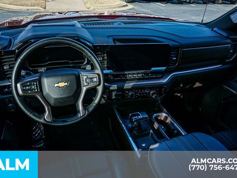 Used 2024 Chevrolet Silverado 1500 High Country w/ Technology Package image 28