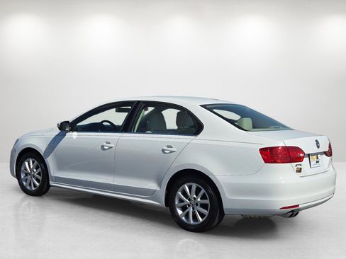 Used 2014 Volkswagen Jetta SE image 8