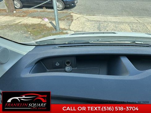 Used 2022 Ford Transit 350 XLT image 50