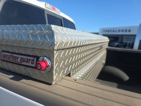 Used 2014 Ford F150 King Ranch w/ King Ranch Luxury Package image 11