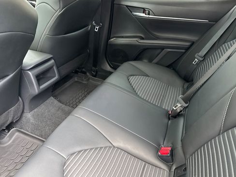 Used 2024 Toyota Camry SE w/ Convenience Package FWD image 12