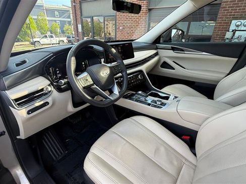 Used 2023 INFINITI QX60 Luxe FWD image 27