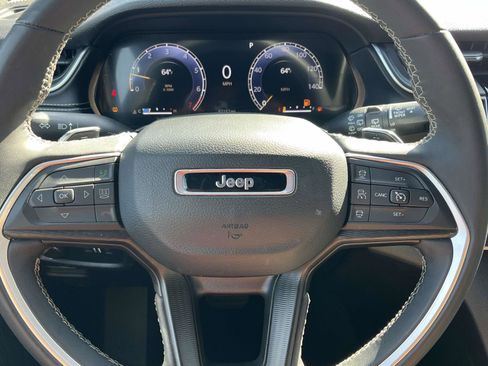 Certified 2023 Jeep Grand Cherokee L Altitude image 8