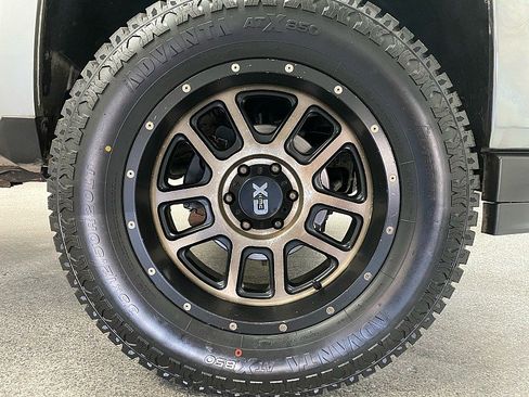 Used 2017 Chevrolet Silverado 1500 LT w/ All Star Edition image 24