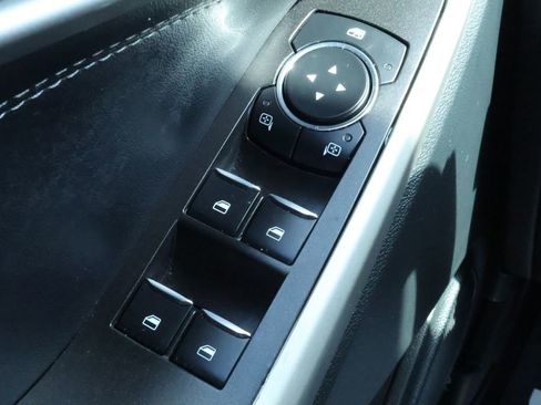 Used 2023 Ford Explorer XLT w/ Equipment Group 202A image 18