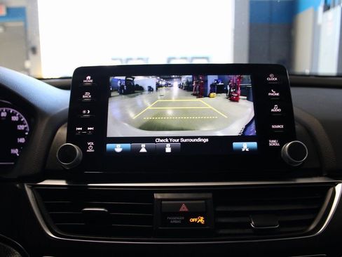 Used 2021 Honda Accord EX image 28