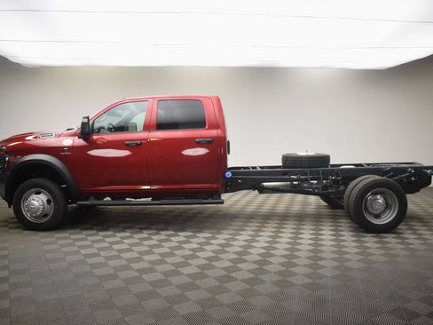 New 2026 RAM 5500 Tradesman AWD/4WD image 10