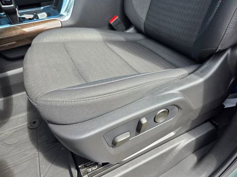 New 2026 Chevrolet Silverado 1500 LT w/ Convenience Package II image 11