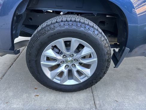 Used 2021 Chevrolet Silverado 1500 Custom image 9