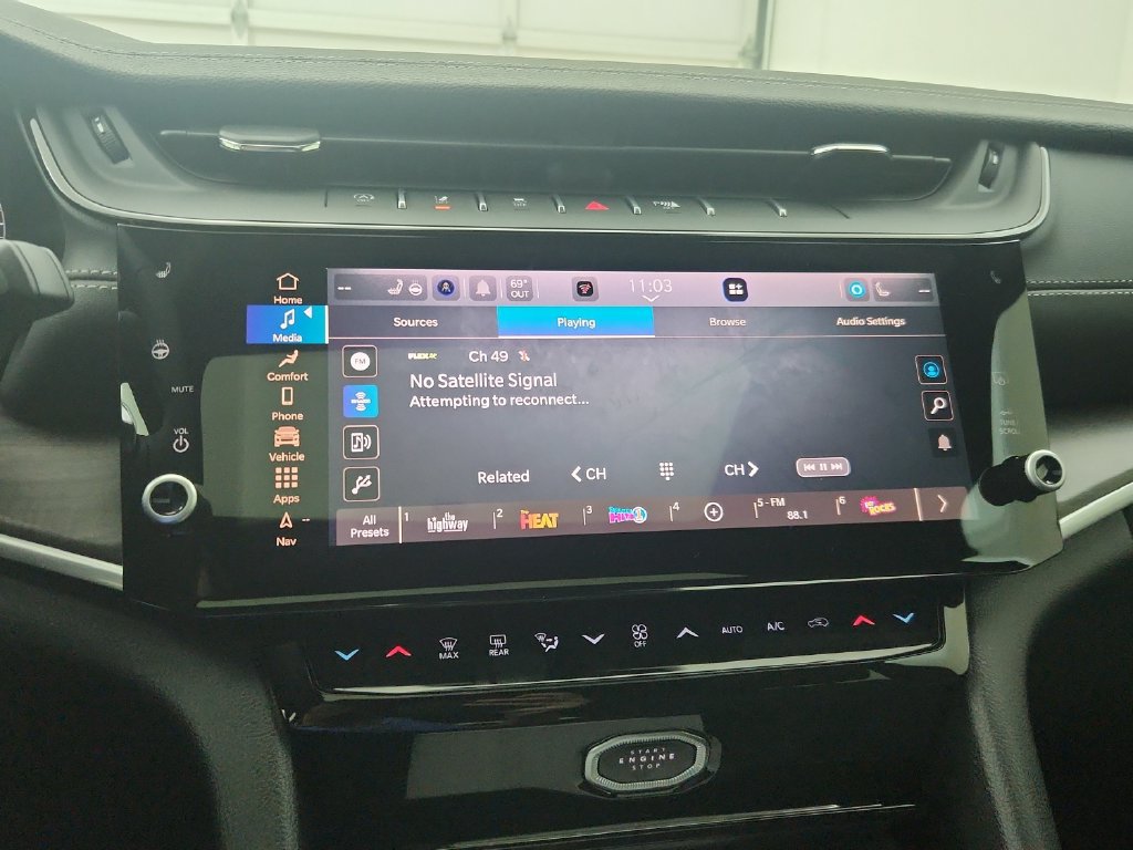New 2027 Jeep Grand Cherokee Altitude AWD/4WD image 24