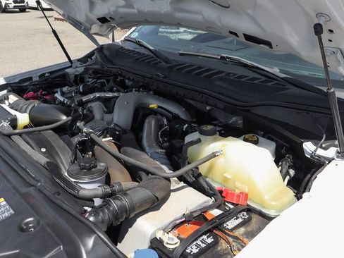 Used 2022 Ford F550 2WD SuperCab Super Duty image 14