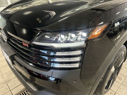 New 2026 Nissan Kicks SR w/ SR Premium Package image 33