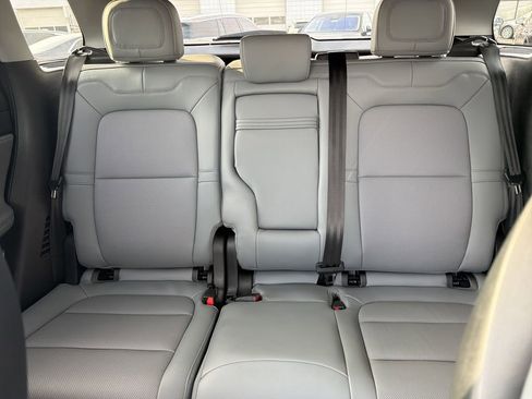 Certified 2022 Lincoln Corsair AWD w/ Equipment Group 101A image 19