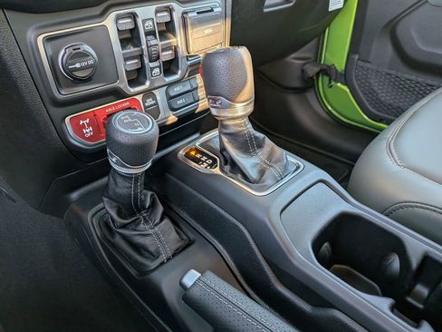 New 2026 Jeep Gladiator Mojave image 25