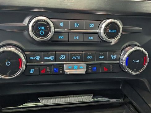 Certified 2023 Ford F250 Lariat w/ Lariat Ultimate Package image 30