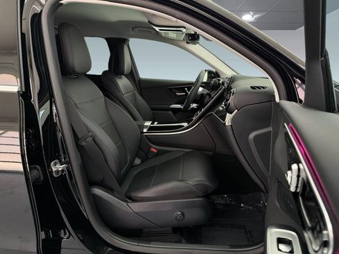 Certified 2025 Mercedes-Benz GLC 350e 4MATIC image 22