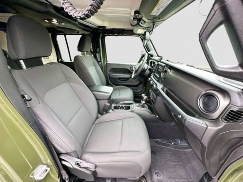 Used 2023 Jeep Wrangler Willys image 26