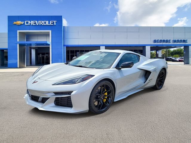 New 2026 Chevrolet Corvette Z06 RWD image 2