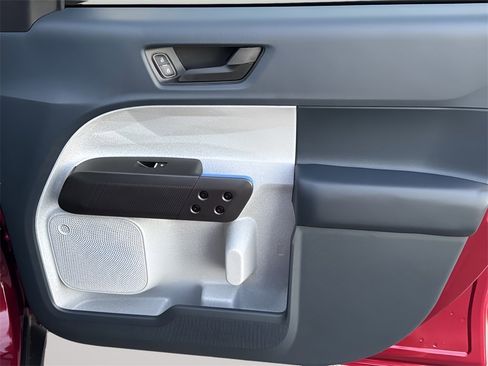 New 2026 Ford Maverick XLT image 28