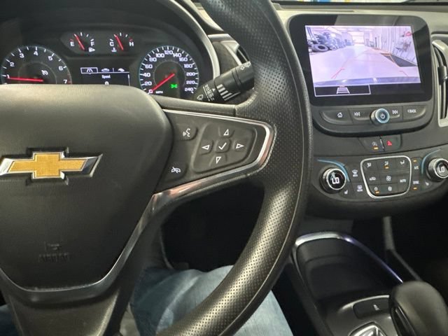 Used 2023 Chevrolet Malibu LT FWD image 38