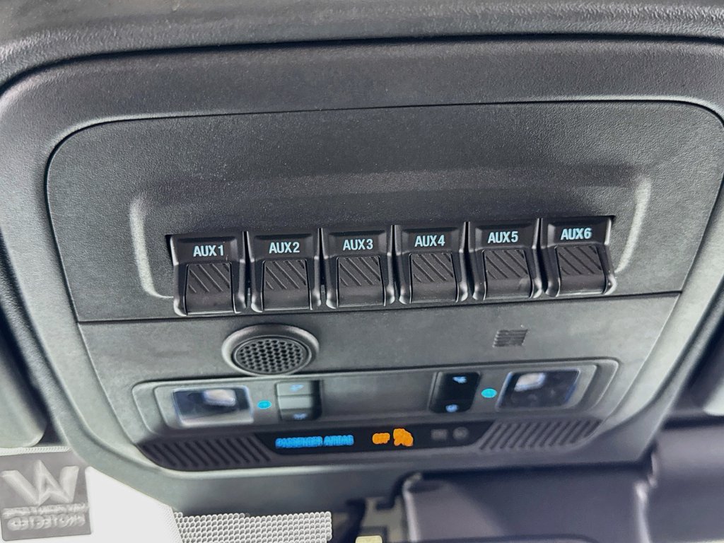 Used 2025 Ford Bronco Badlands AWD/4WD image 21