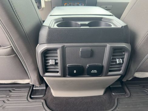 Used 2020 Ford F150 XLT w/ Equipment Group 302A Luxury AWD/4WD image 18