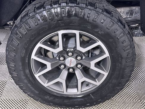 Used 2022 GMC Canyon AT4 w/ Trailering Package image 70