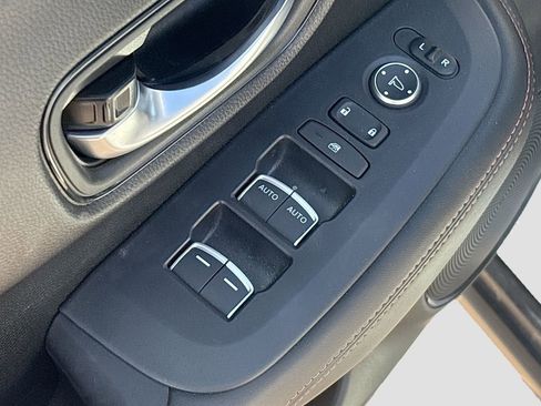 Used 2026 Honda HR-V Sport image 17