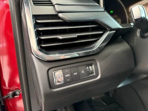 New 2025 GMC Acadia Elevation w/ Elevation Premium Package image 12