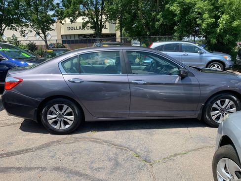 Used 2014 Honda Accord LX image 4