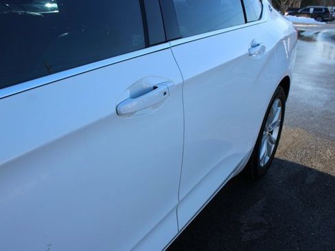 Used 2019 Chevrolet Impala LT image 32