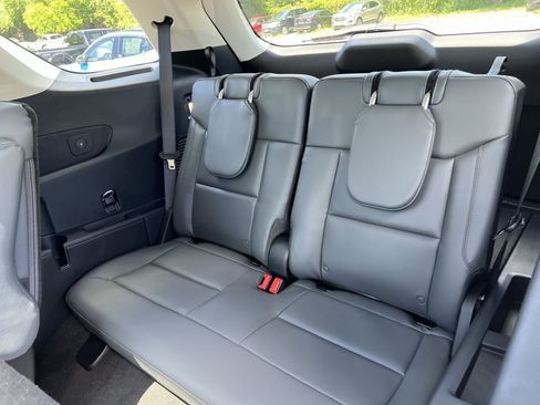 New 2026 Ford Explorer Active w/ Active Comfort Package AWD/4WD image 26