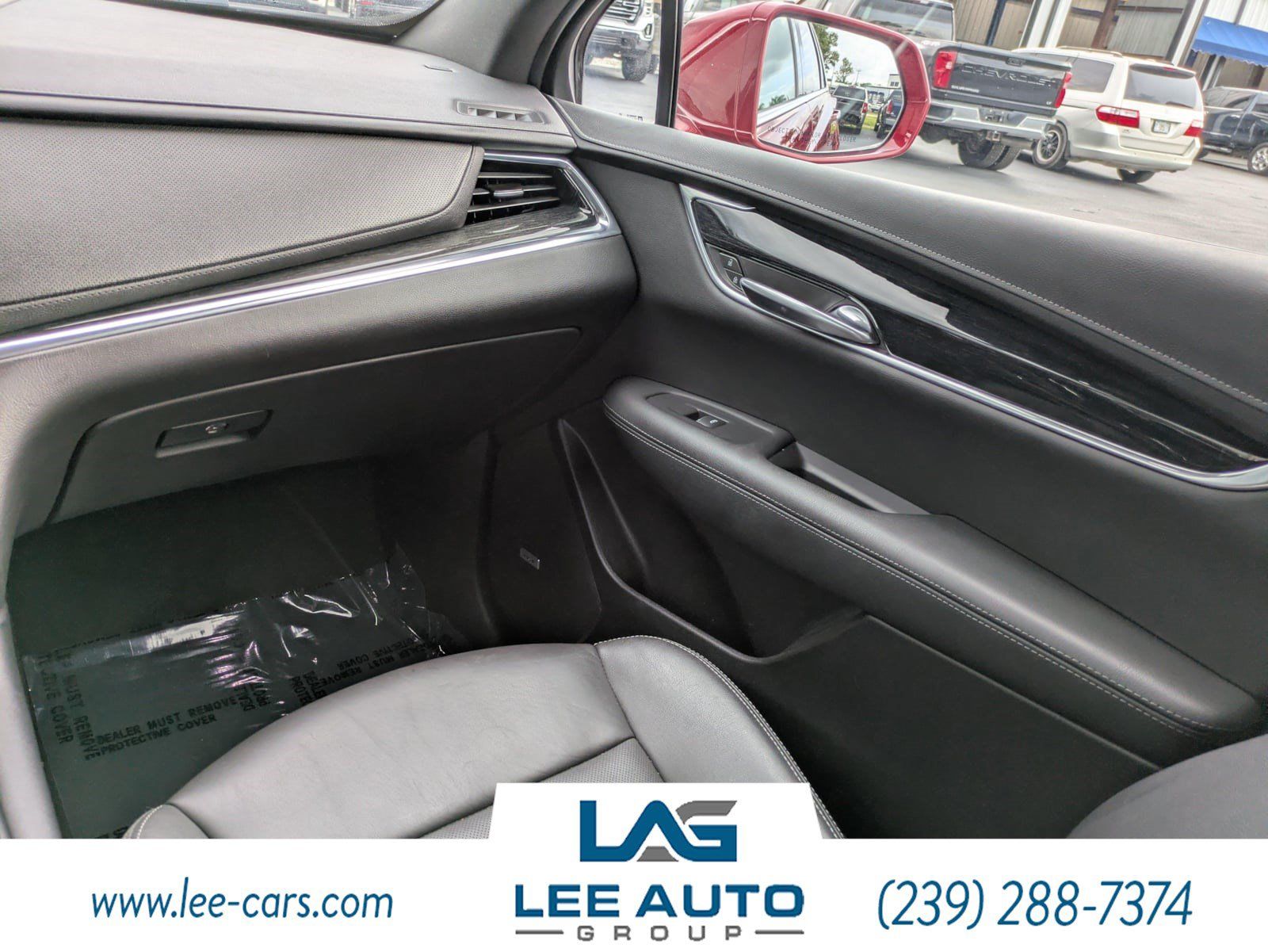 Used 2020 Cadillac XT5 Premium Luxury FWD image 15