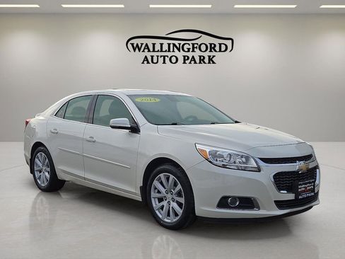 Used 2014 Chevrolet Malibu LT image 3