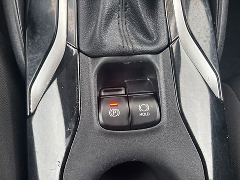 Used 2021 Toyota Corolla LE w/ Carpet Mat Package (TMS) image 33