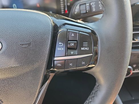 Certified 2023 Ford Escape Active AWD/4WD image 15